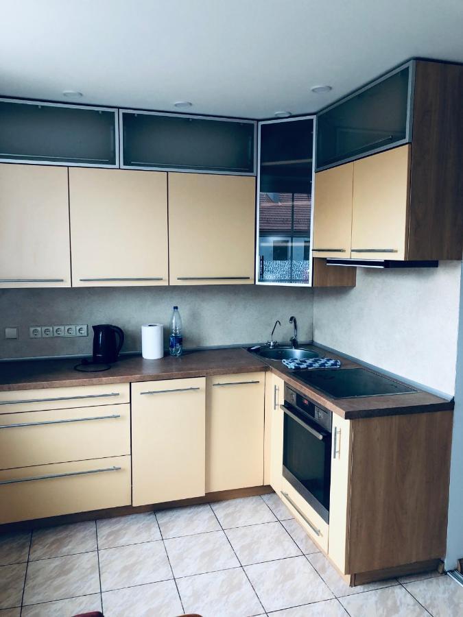 Apartamentai Klaipedos Senamiestyje Κλαϊπέντα Εξωτερικό φωτογραφία