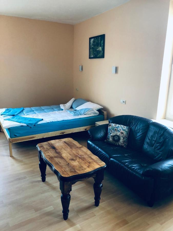 Apartamentai Klaipedos Senamiestyje Κλαϊπέντα Εξωτερικό φωτογραφία